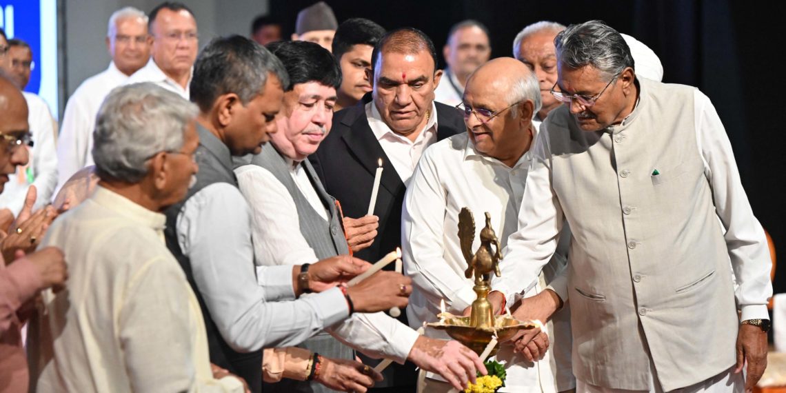 Gujcomasol scales new heights; CM lauds its growth