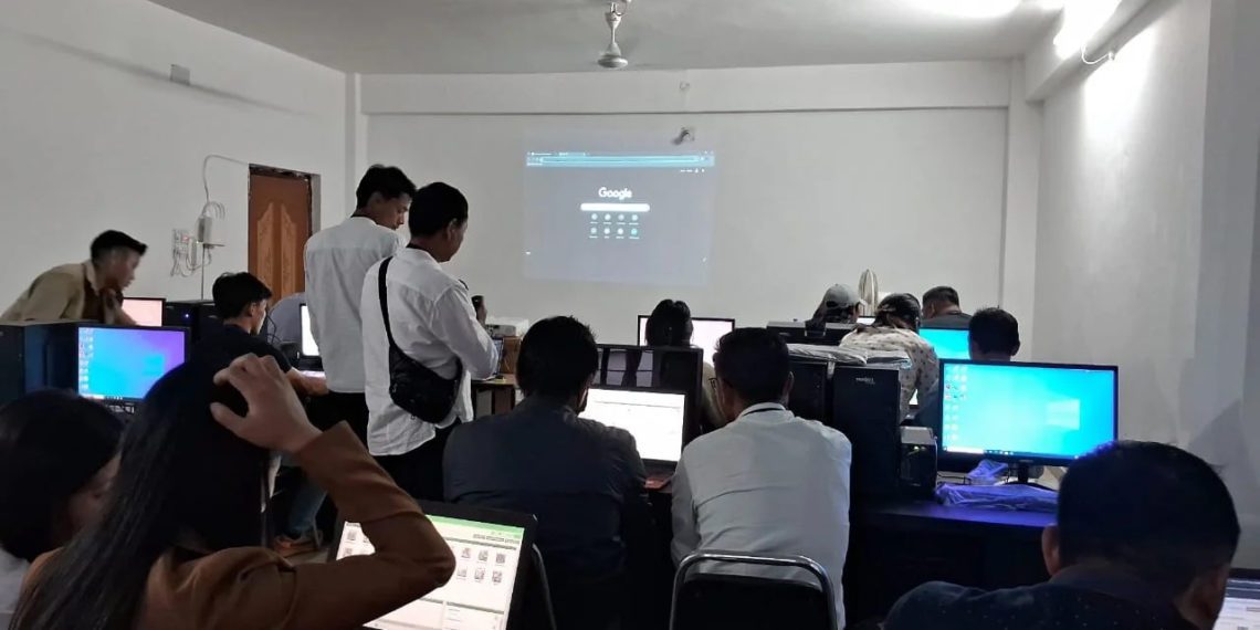 Govt expands PACS Computerization to 73,492 Units