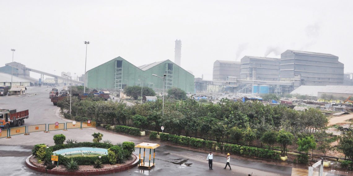 IFFCO Paradip wins Best Mother Plant Award 2025