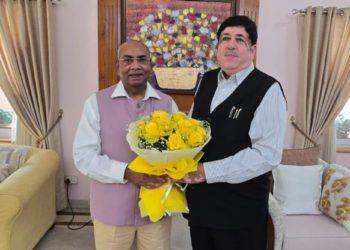 Sanghani pays a visit to Awasthi in New Delhi