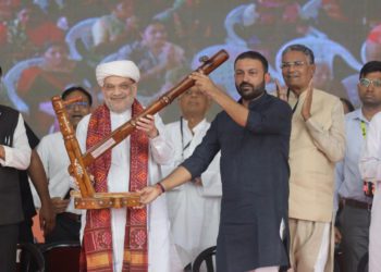 Co-op profits belong to Farmers, not Capitalists: Shah at Rajkot