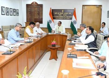 Chouhan reviews Farmers’ Complaint Redressal