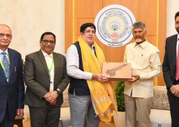 IFFCO Chairman meets AP CM; Seeks support for Kisan SEZ