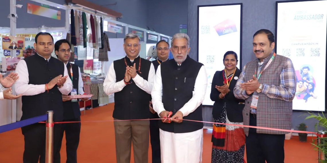 MoS Gurjar inaugurates NCDC Pavilion at IITF 2025
