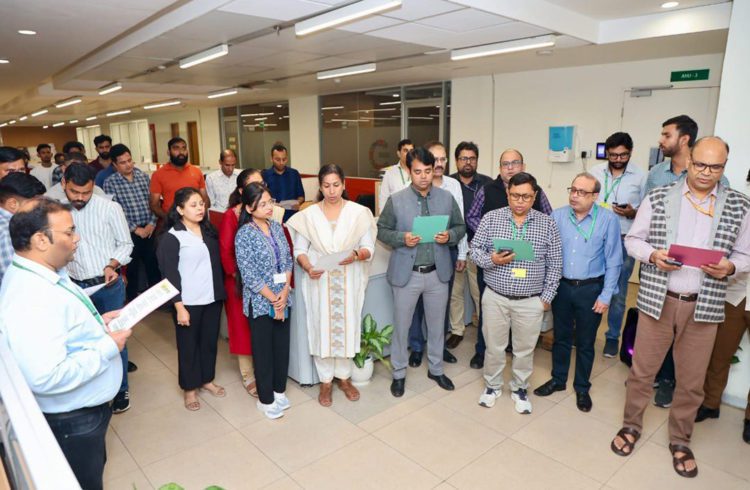 Cooperators join ‘Vande Mataram’ Chorus across states with gusto