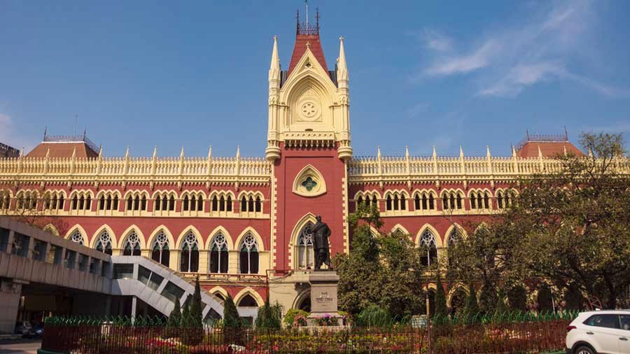 Calcutta High Court upholds 10-Year Limit for Co-op Bank Directors