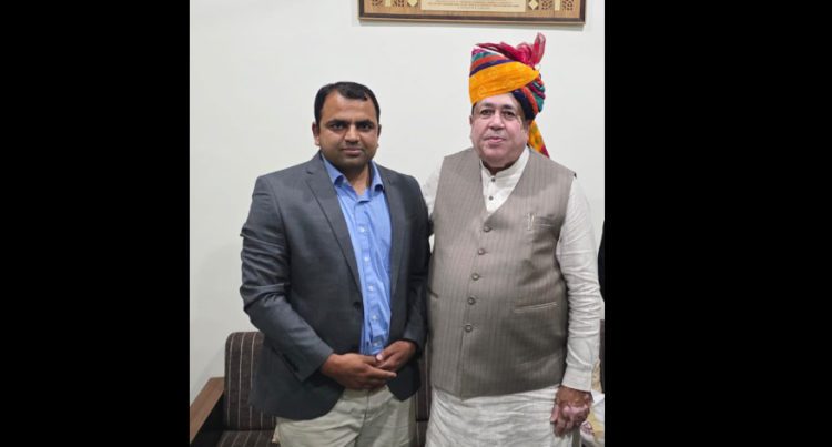 Nano Scientist meets Sanghani, thanks him for his support