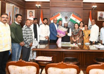 Ahilyanagar DCCB delegation meets Rajasthan Governor