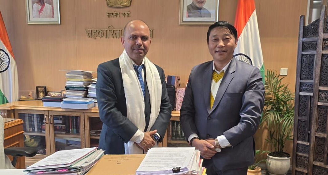 Mangaljit meets Bhutani; discusses co-op movement in North East