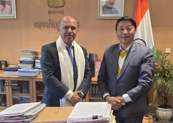 Mangaljit meets Bhutani; discusses co-op movement in North East