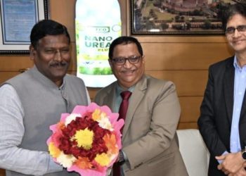 IFFCO MD Patel meets Jagatsinghpur MP