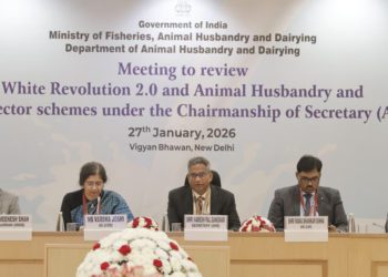 Centre reviews White Revolution 2.0 Progress