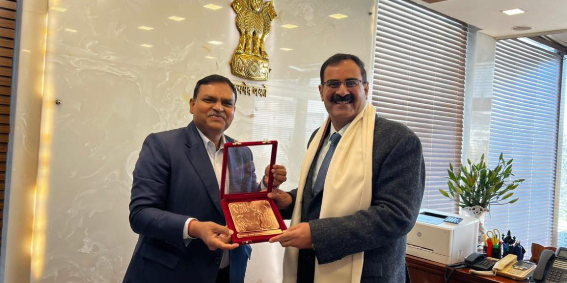 NDDB, Delhi Govt discuss Dung Management for Clean Yamuna