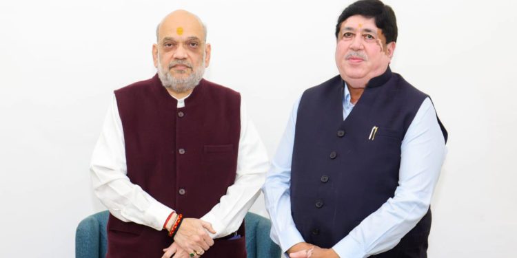Sanghani meets Shah; seeks his nod for NCUI pending elections