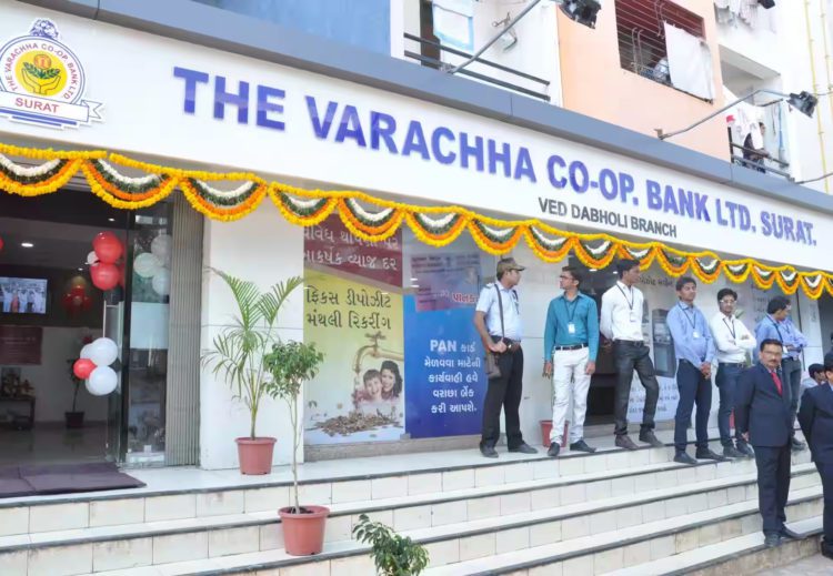 Varachha Co-op Bank crosses Rs 6,500 Cr business