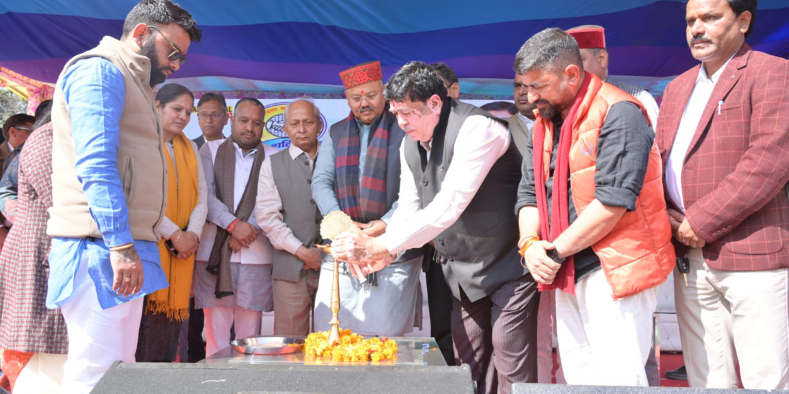 IFFCO Chairman hails ‘Sahkar Se Samriddhi’ at Tehri Co-operative Fair