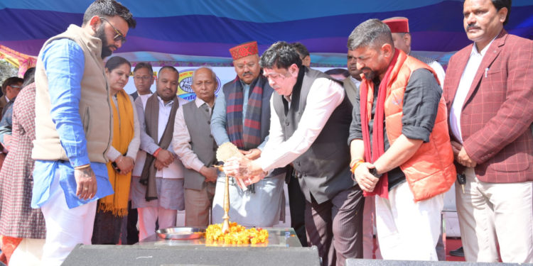 IFFCO Chairman hails ‘Sahkar Se Samriddhi’ at Tehri Co-operative Fair