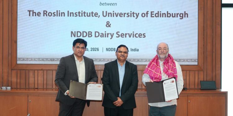 NDDB signs MoU with University of Edinburgh for Bovine Genetics