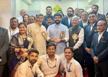 Mohol Inaugurates 100th Branch of Godavari Urban Multi-State in Ahmedabad