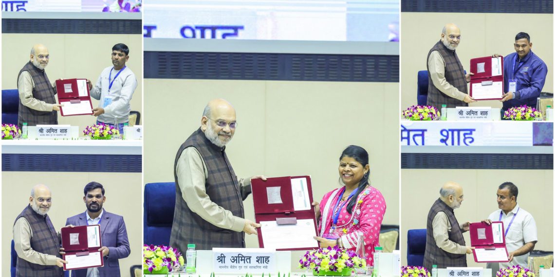 Wheel of Taxi will turn for Driver’s Prosperity: Shah