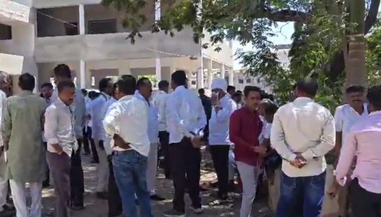 Akola-Washim DCC Bank Elections sees huge turnout