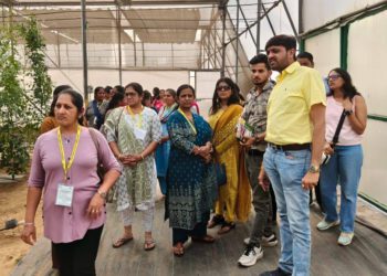 Amreli Women begin Fertiliser Training in Delhi