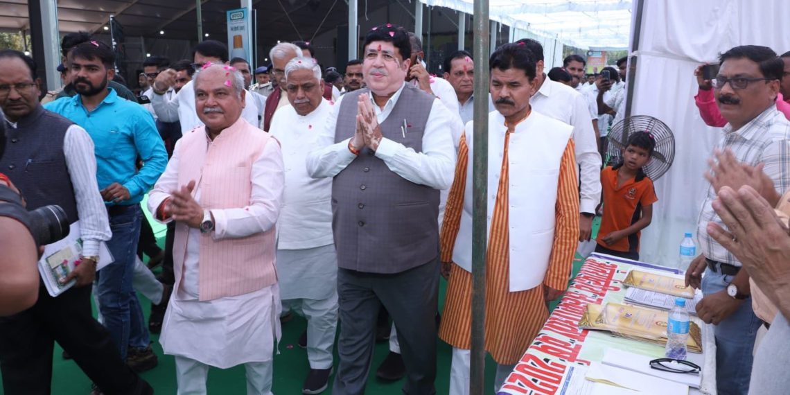 IFFCO: Sanghani, Tomar emphasize ‘Sahkar se Samriddhi’ at Morena