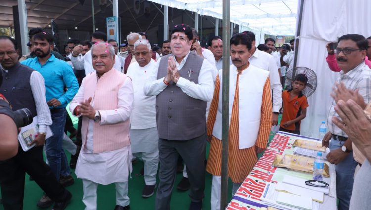 IFFCO: Sanghani, Tomar emphasize ‘Sahkar se Samriddhi’ at Morena