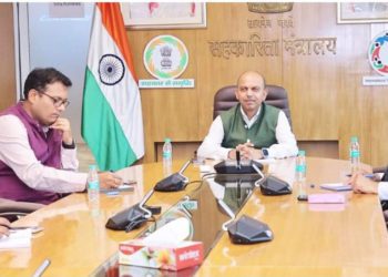 Bhutani reviews Bharat Taxi Push for Co-op Mobility