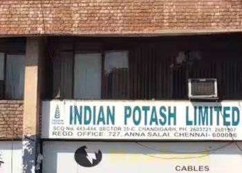 Bansal lays Foundation for IPL Office; Gahlaut attends