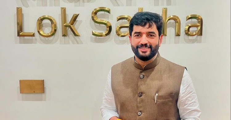 Co-op Banks seek CSR Status: Anaskar seeks MoS Mohol’s support