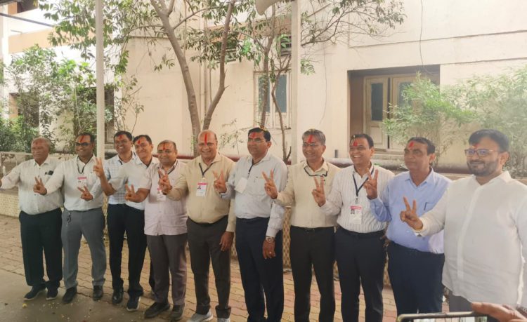 Sahakar Panel wins big at Varachha Bank, Shrugs off governance issues