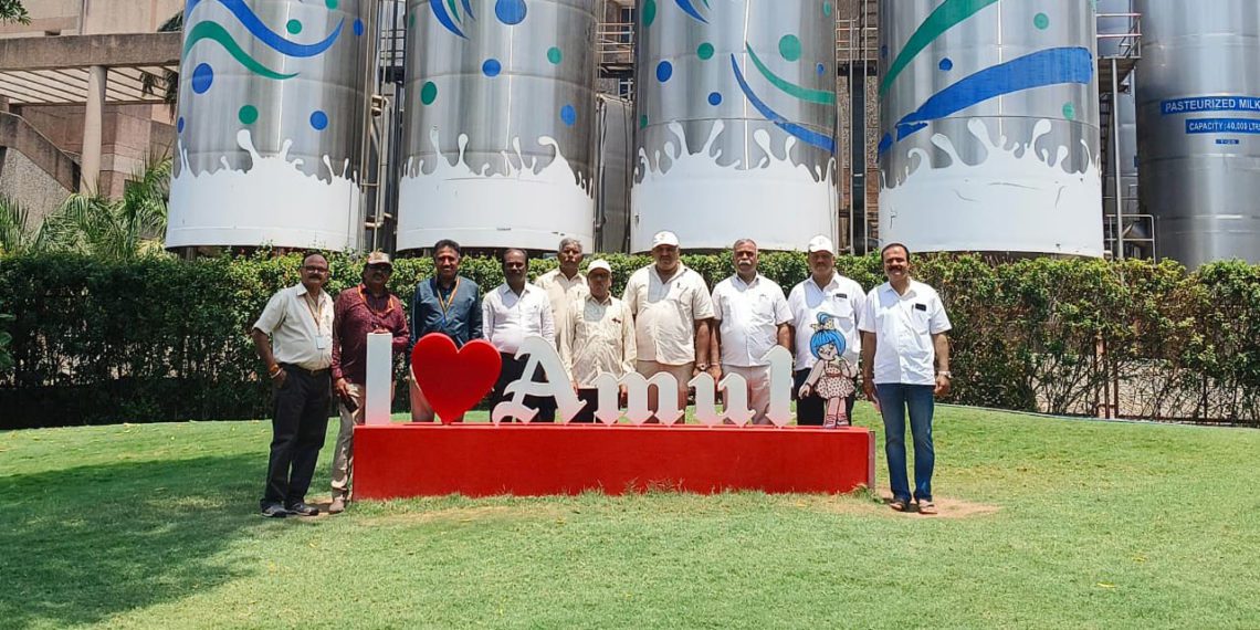 NDDB trains Mysuru Dairy Professionals on Co-op Program