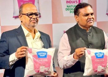 NDDB unveils India’s First Biodegradable Milk Pouch