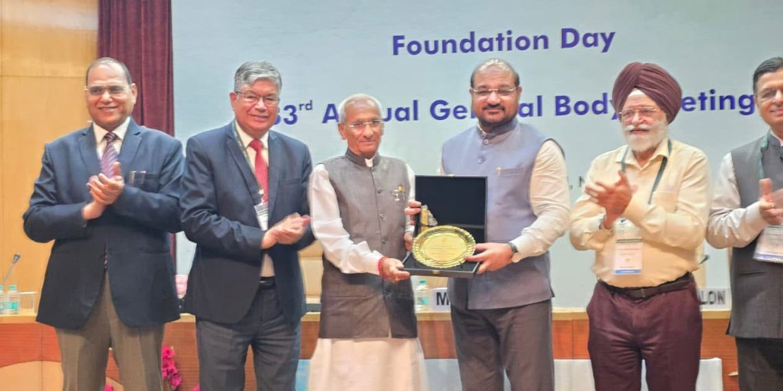 Sanghani receives Prestigious NAAS Industrist Award