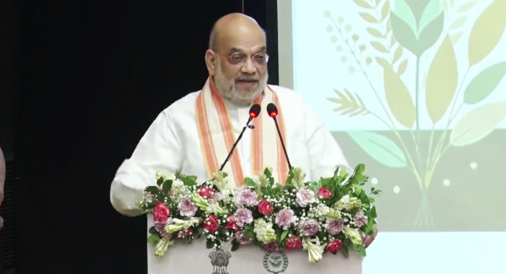 Shah sets 48-hour payment goal for NAFED, NCCF